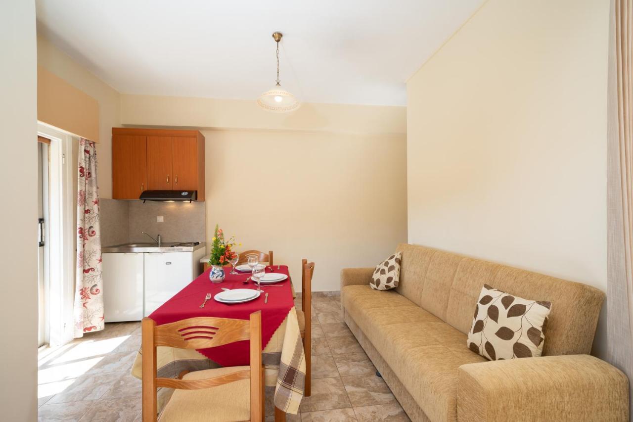 Lorenzo House Apartments Lassi  Dış mekan fotoğraf
